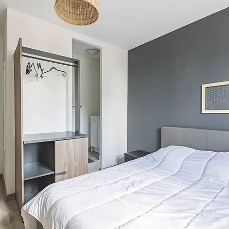 Somptueux Au Coeur De - Fr-1-870-5 Lejlighed